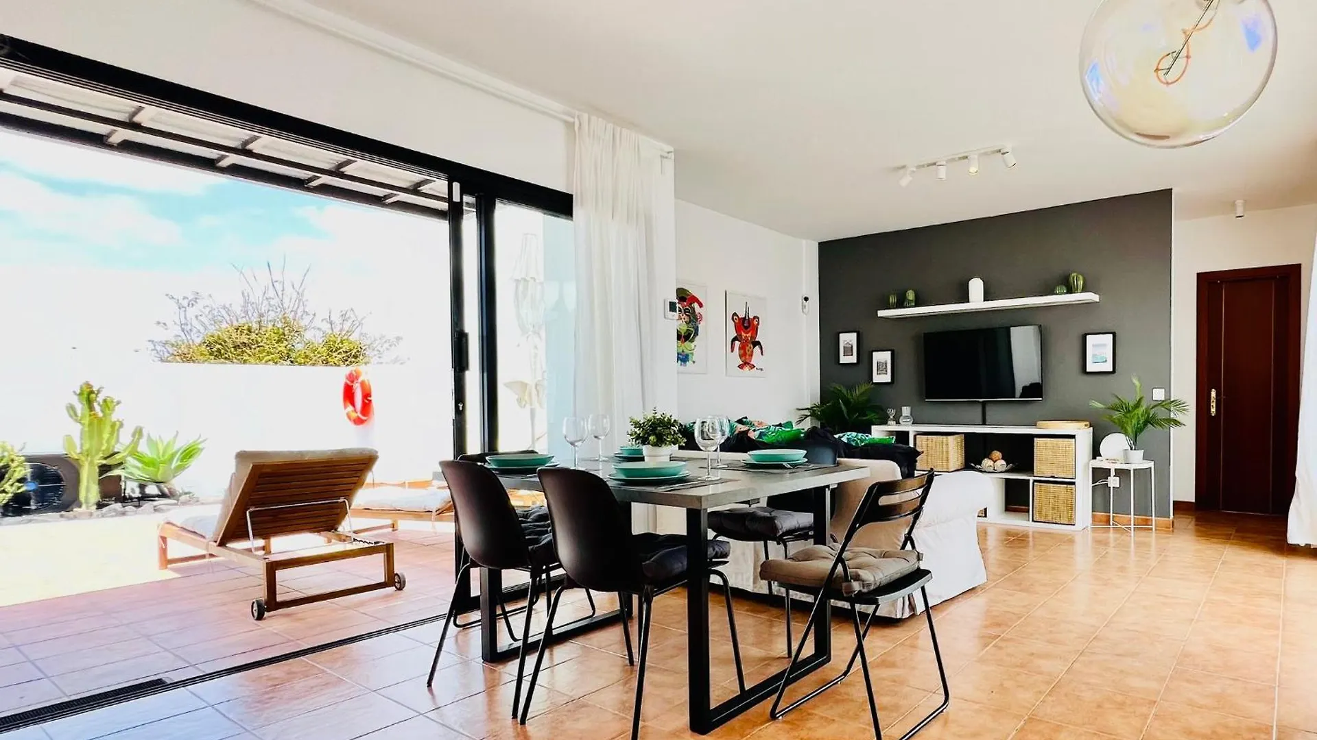 Villa El Salto 37 - Rinnovata 2023, Piscina Riscaldata, Sole Tutto Il Giorno! Wi-Fi, Massima Privacy, Ottima Posizione Playa Blanca İspanya