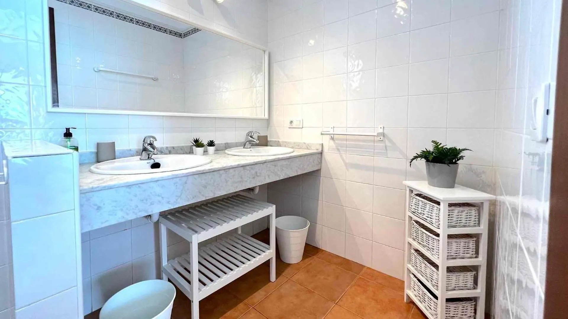 El Salto 37 - Rinnovata 2023, Piscina Riscaldata, Sole Tutto Il Giorno! Wi-Fi, Massima Privacy, Ottima Posizione Playa Blanca
